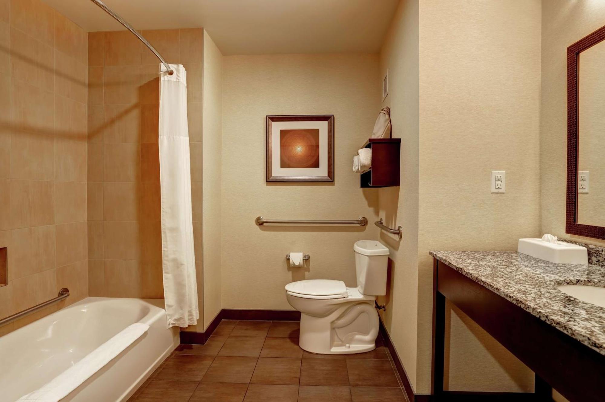 Hampton Inn By Hilton Chilliwack Exterior foto